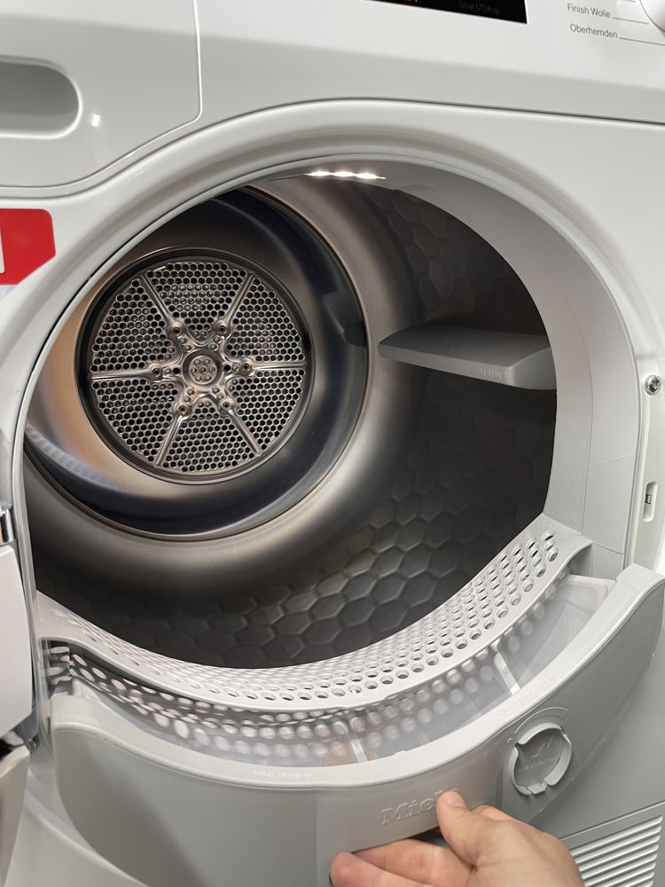 Сушильна машина | Miele TDC 130 WP Classic | тепловий насос