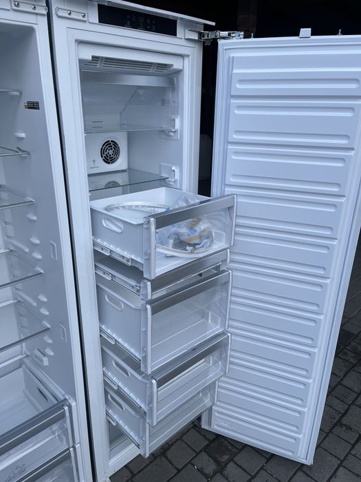 Комплект Холодильник з Морозильна камера Bauknecht TY3245