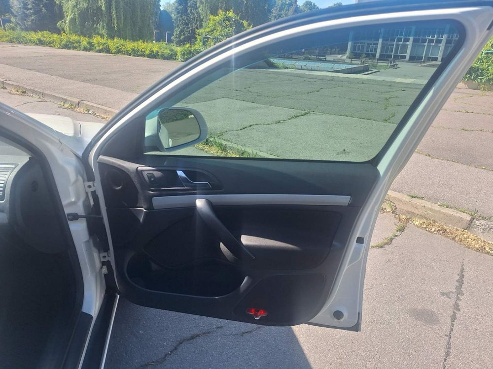 Продаж Авто Skoda Octavia
