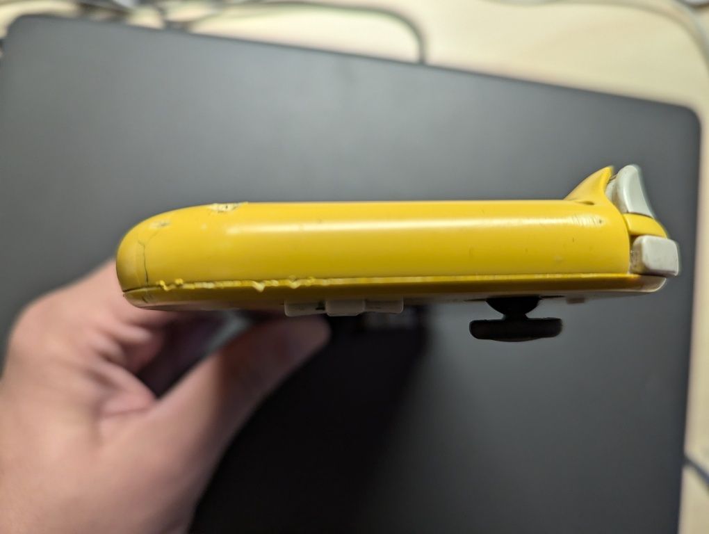 Продам Nintendo switch lite з іграми та зарядним