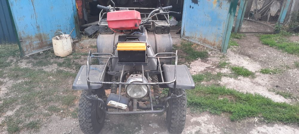 Продам квадроцикл