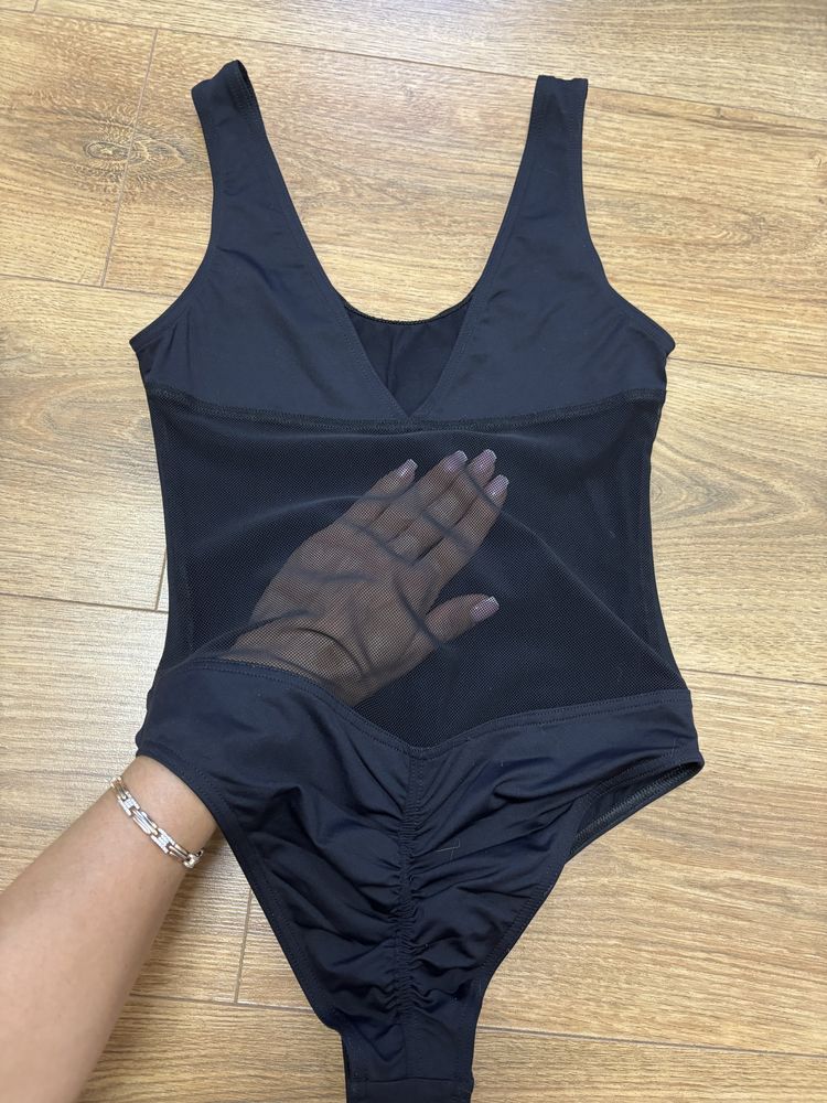Продам фірмові купальники Nebbia Tommi Hilfiger S розмір