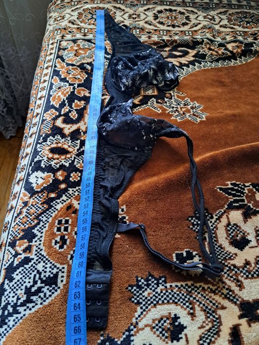 Бюстгалтер прозорий