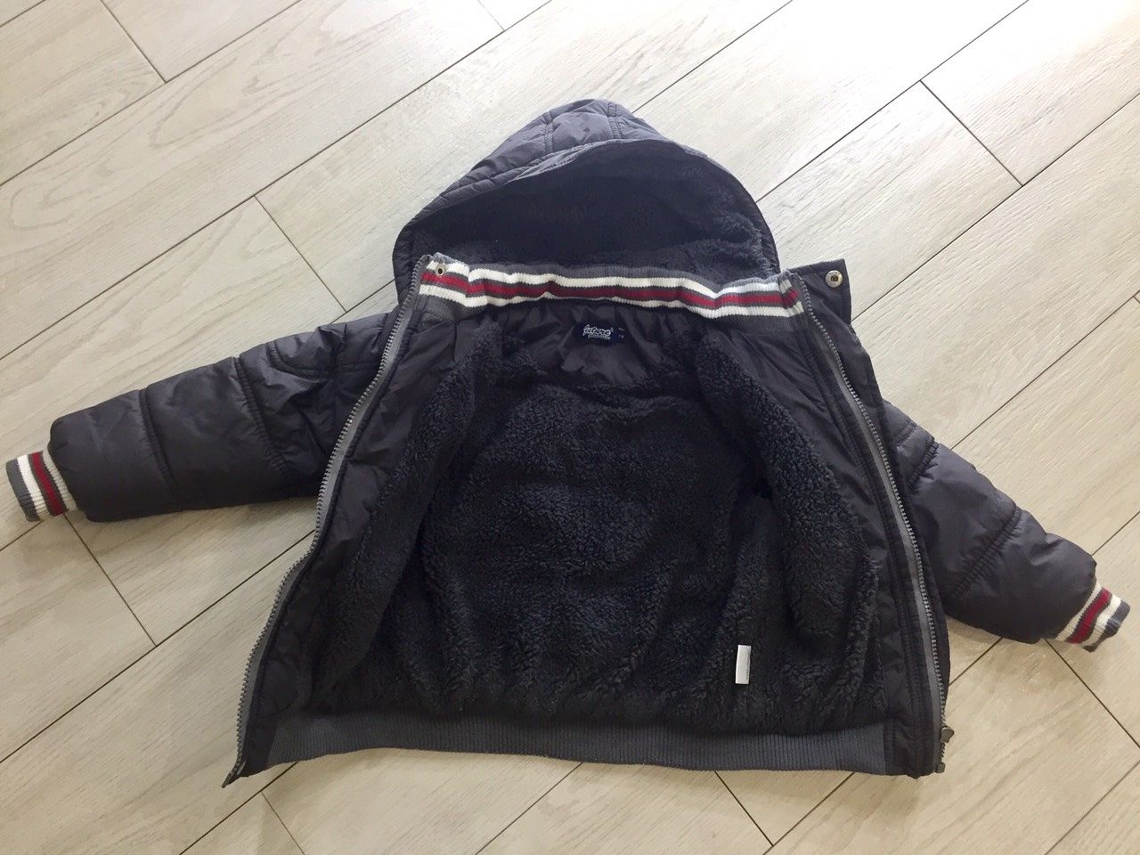 Куртка Future Generation для мальчика на 4-5 лет 110-116 р