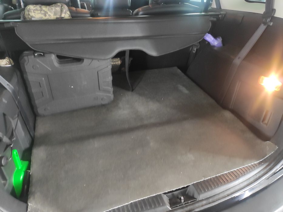 Продам автомобіль Мазда 5