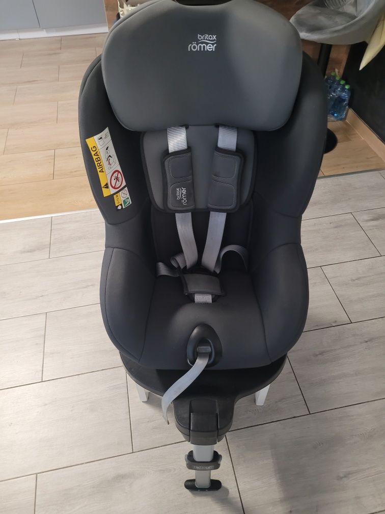 Fotelik Britax Römer Dualfix  M i-Size