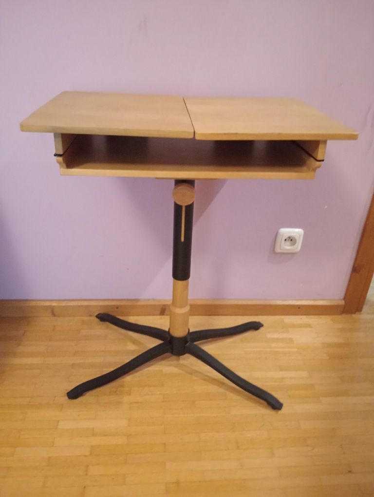 Stolik pod laptopa (szafka nocna, stolik kawowy, ikea)