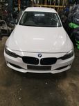 BMW F30 F31 przód kompletny Alpinweiss III 300