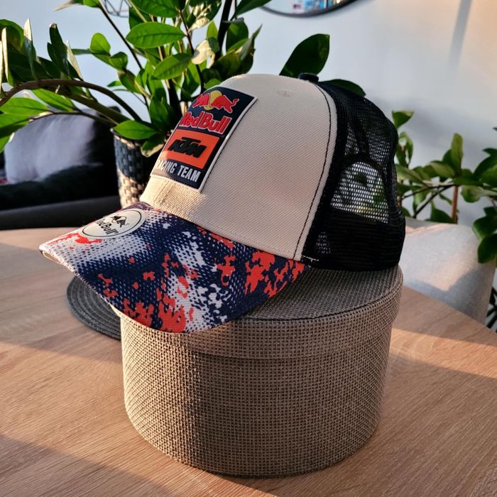Czapka z daszkiem truckerka bejsbolówka Red Bull KTM Racing Team