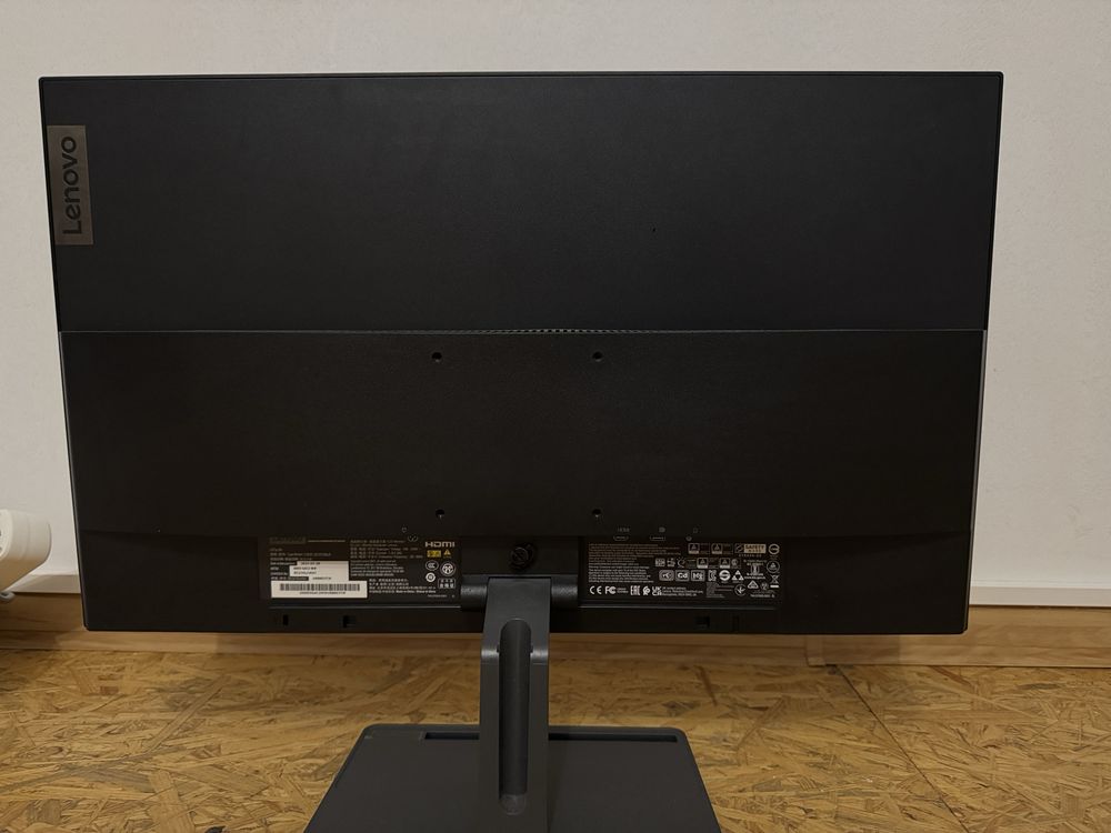 Monitor Lenovo L27q-35 -27 stan idealny (używany 3 miesiące)