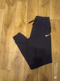 Nike spodnie dresowe