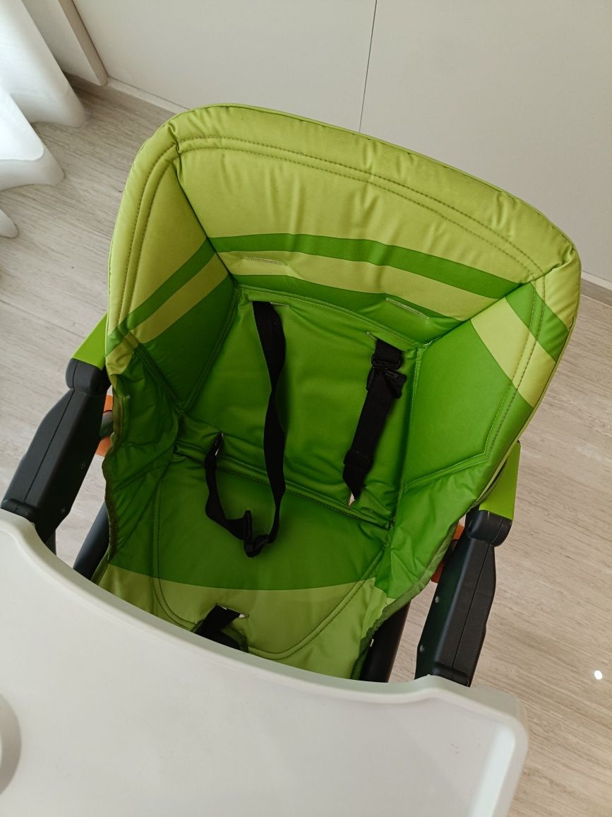 Cadeira papa Chicco verde como nova