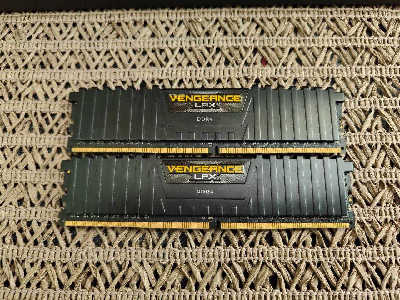Corsair Vengeance LPX 2x4 DDR4
