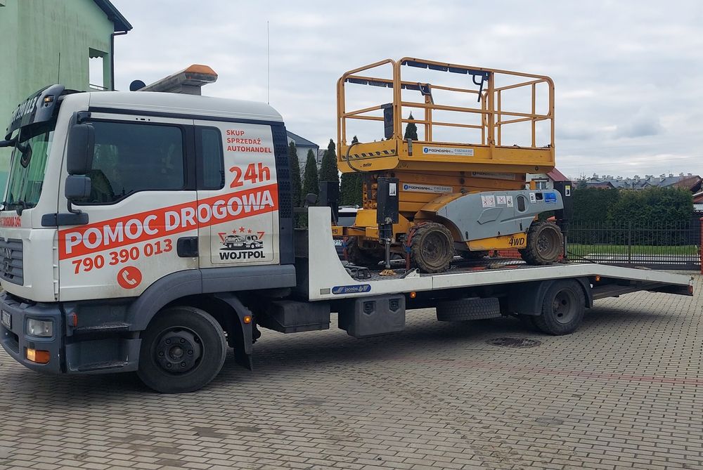 Autolaweta 6 miejsc Pomoc Drogowa  Rzeszów odpalanie pojazdów 12/24V