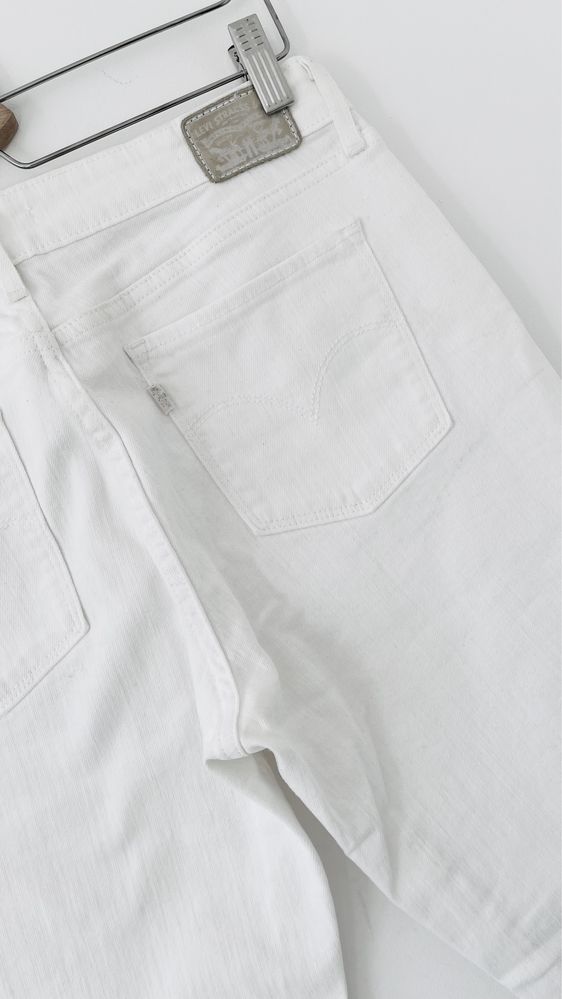 Levi’s spodnie jeans białe skinny 711