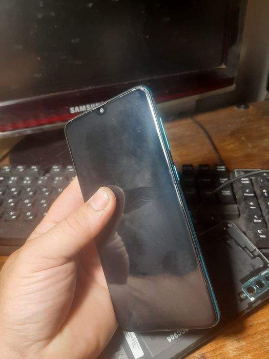 Samsung a30s телефон