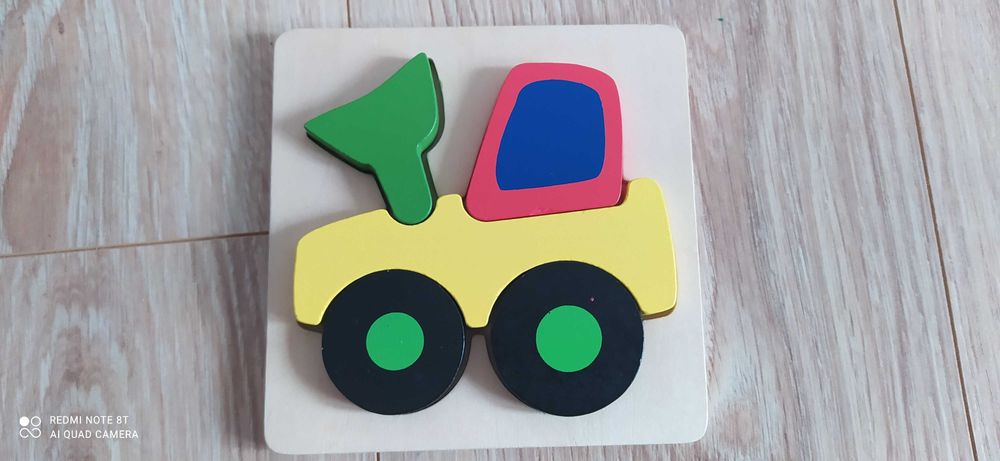 Zestaw zabawek drewnianych