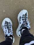 Nike ACG Mountain Fly Low white Gore-Tex