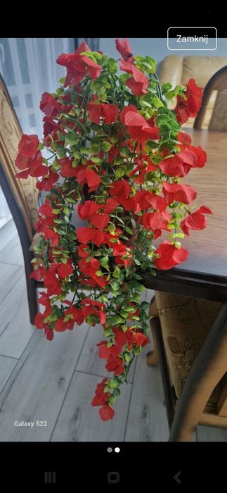 Kwiaty sztuczne bukiet  wiszący wygląda jak żywe