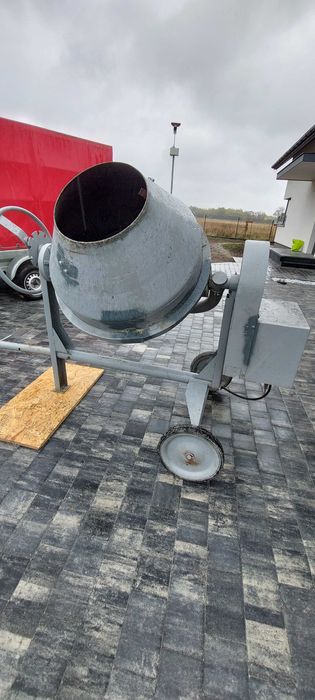 Betoniarka w pełni sprawna