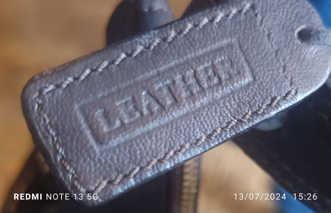 Mala Zara em pele caetanha