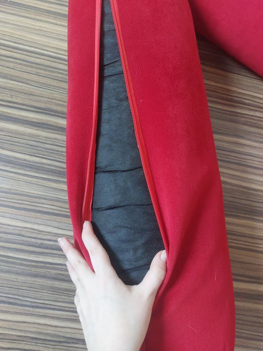 Poduszka ozdobna podłużna owalna czerwona duża