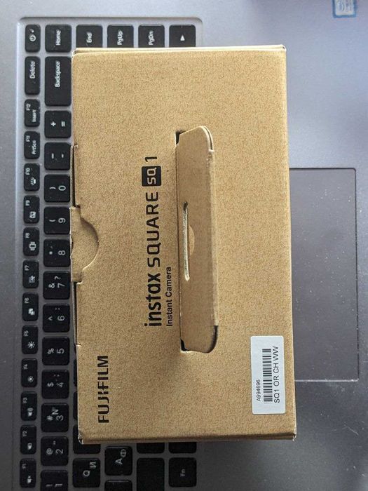 Fujifilm Instax Square SQ1 | Фотокамера миттєвого друку | Orange