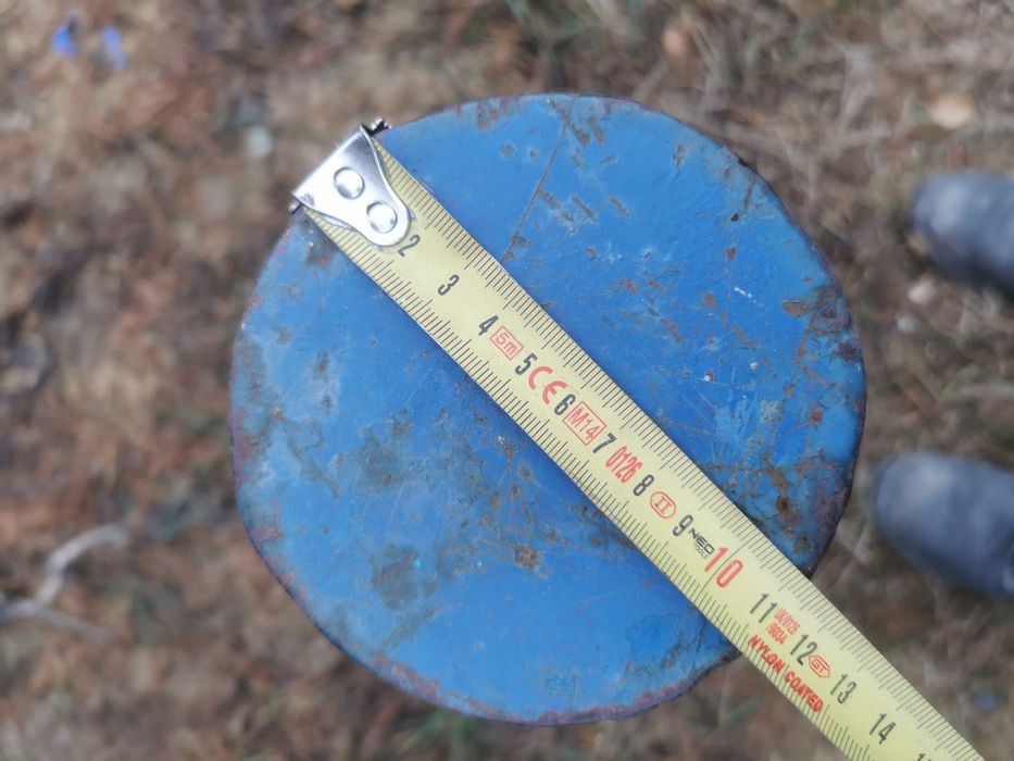 Słupek ochronny, ostrzegawczy, parkingowy, stalowy