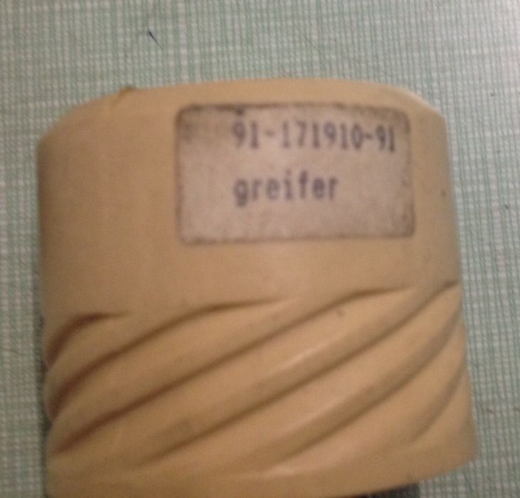 Pfaff . Зигзаг челнок оригинал