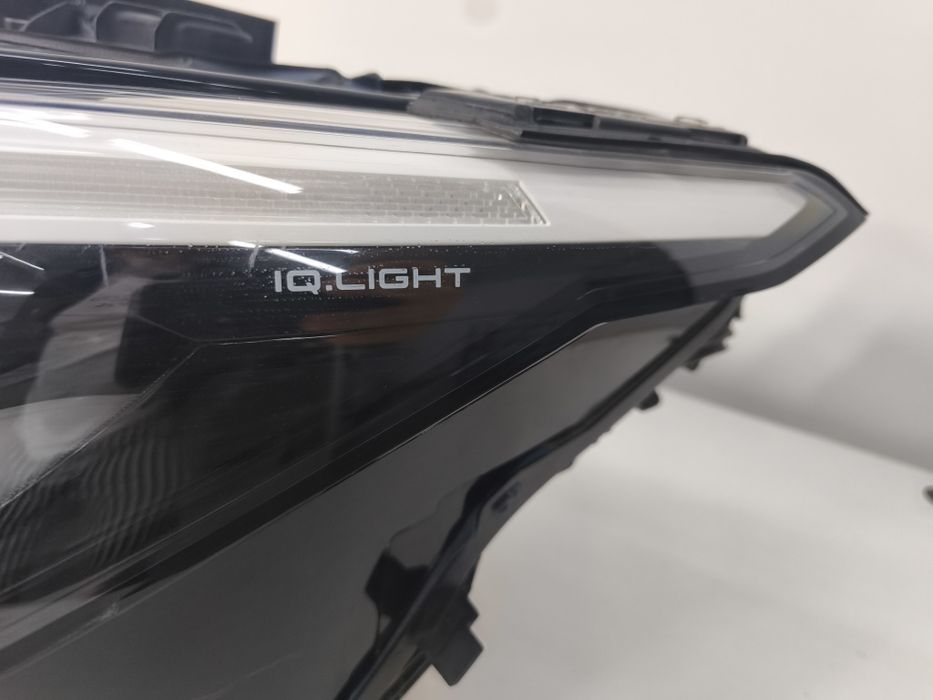 Volkswagen ID фари