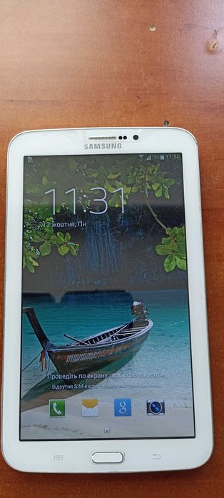 Планшет Samsung SM-T211