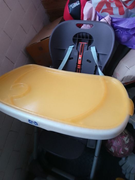 Столик для годування стільчик