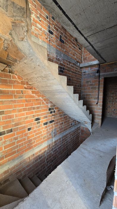 Продаж! Таунхаус в м.Чернівці, вул. Бережанська