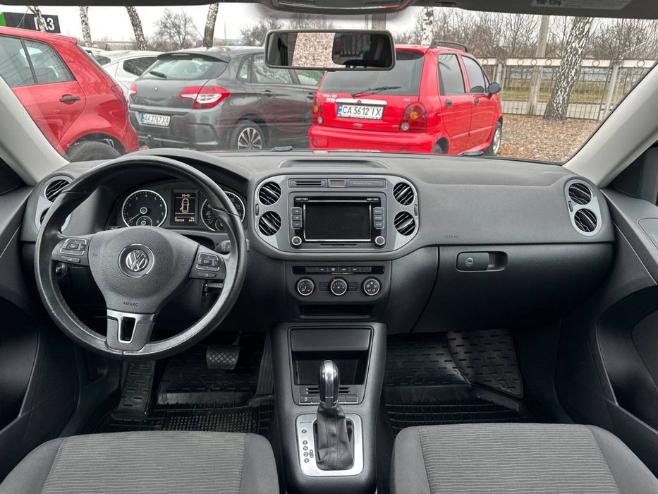 Продам Volkswagen Tiguan