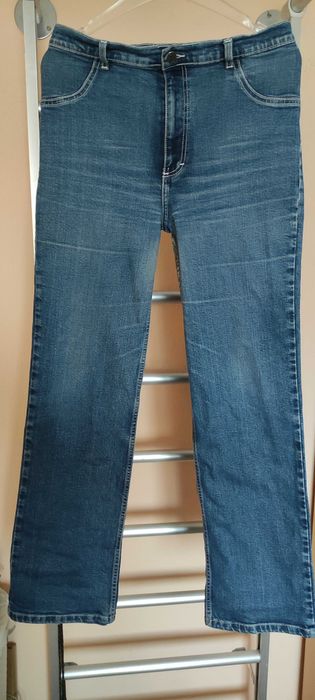 Джинсы женские клеш Lexus (size 34x32)