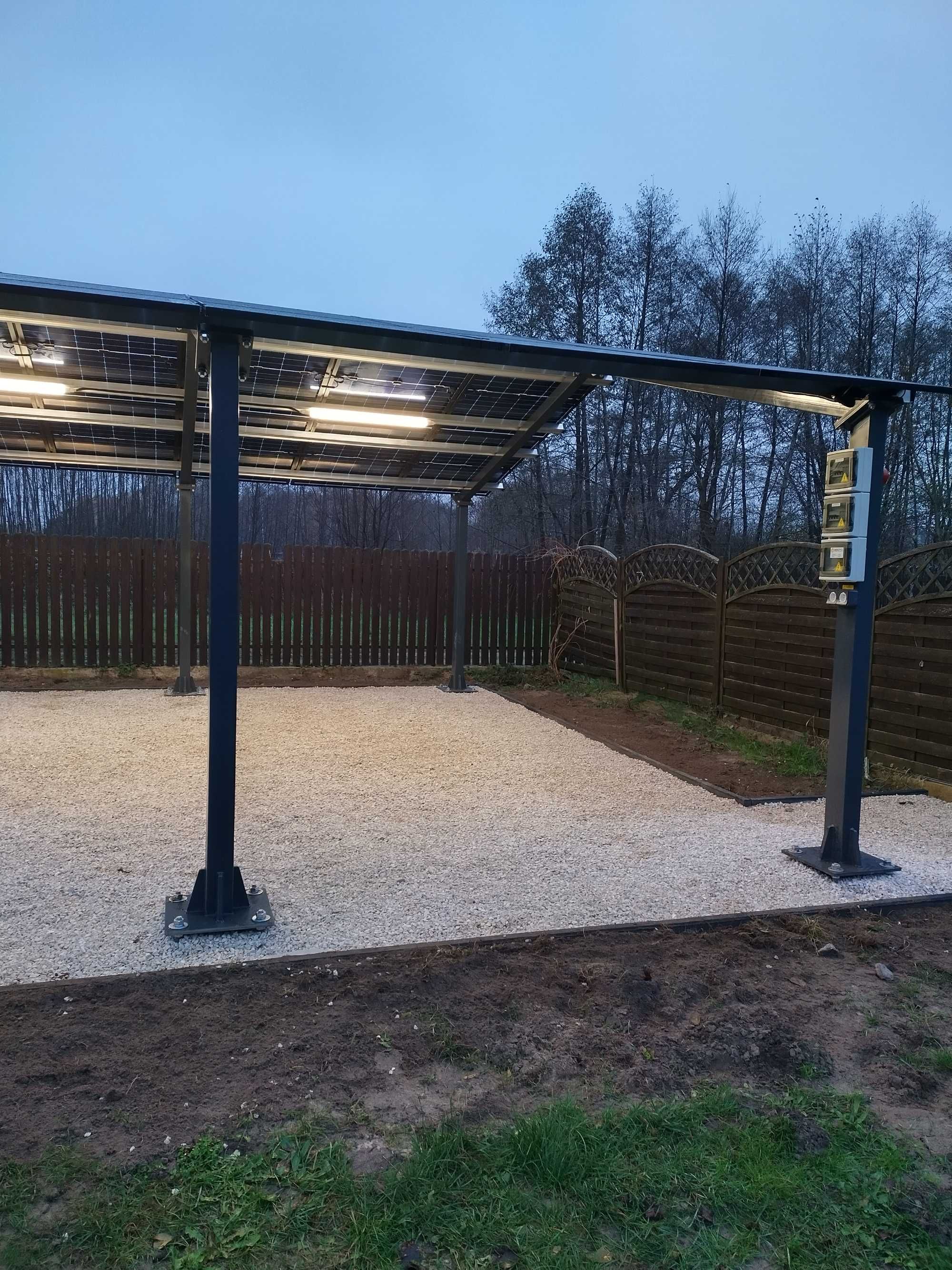 Wiata fotowoltaiczna / CARPORT / szczelna / 10 kWp