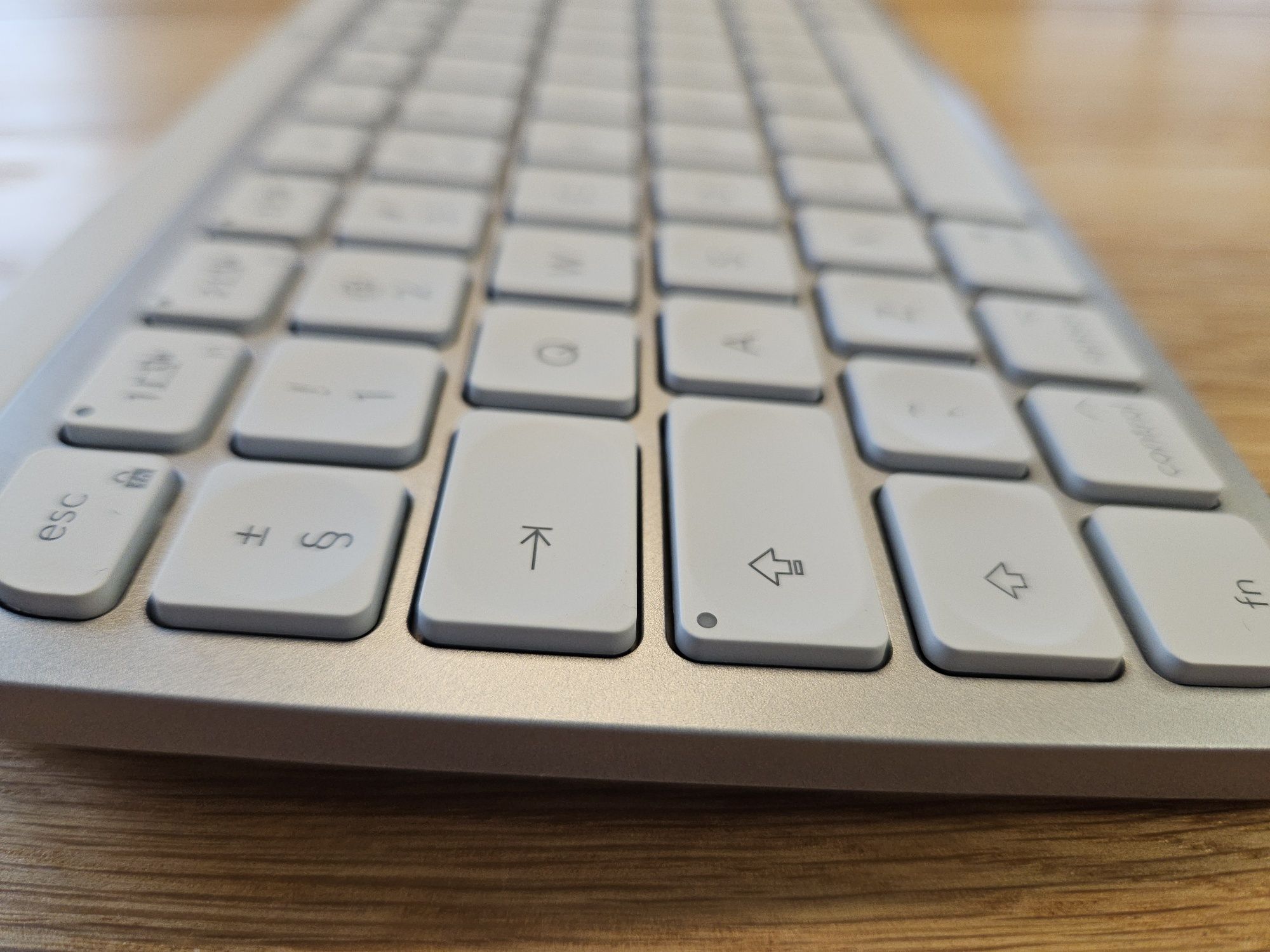 Klawiatura Logitech MX keys mini Mac układ standardowy ISO
