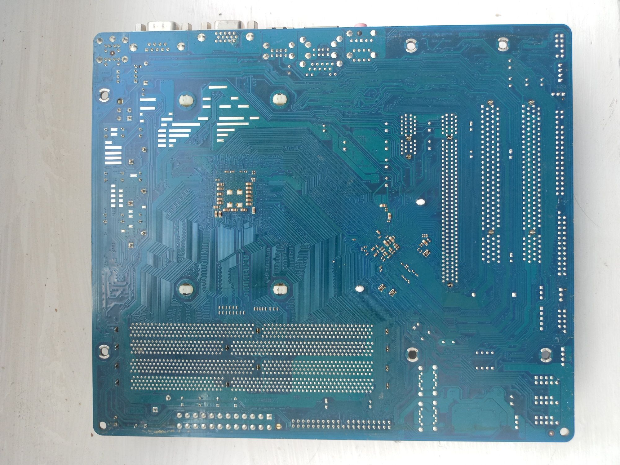 Материнська плата Asus N68C-GS FX DDR3 DDR2 AMD