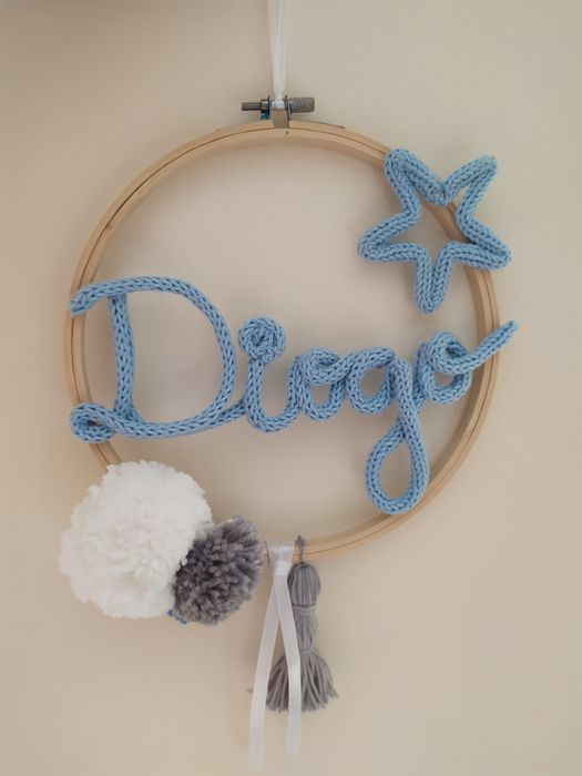 Caça Sonhos/Arco com nome em tricotin - Personalizável