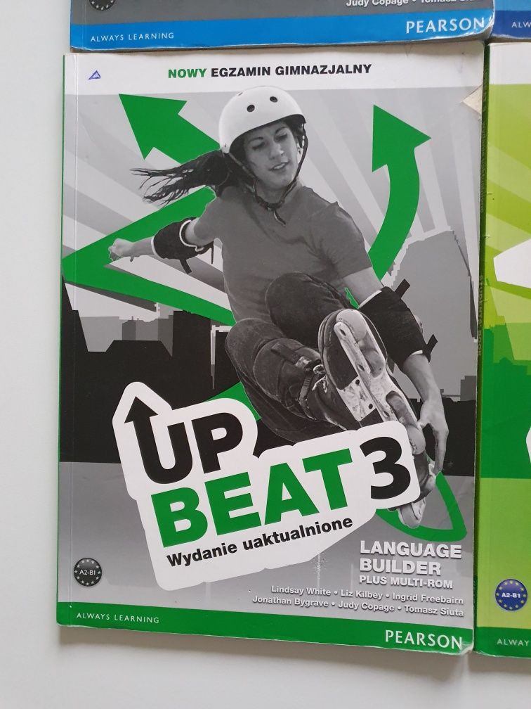 Up Beat 2 , Up Beat 3 książki i ćwiczenia 4 książki 50zł