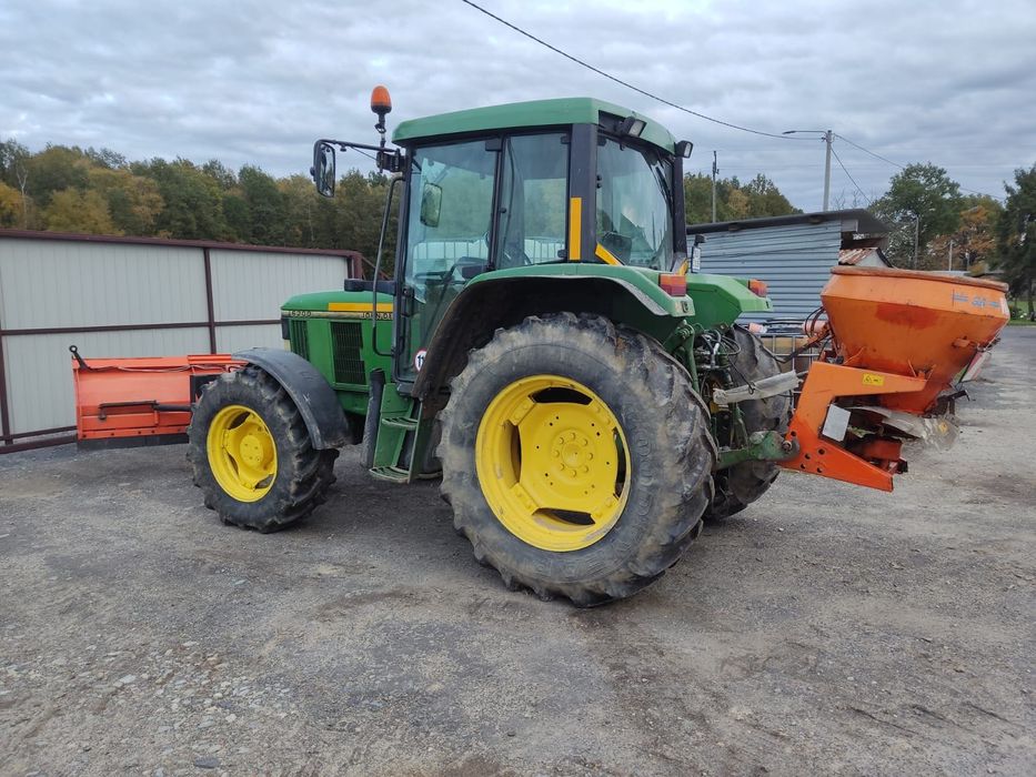 Ciągnik rolniczy John Deere6200