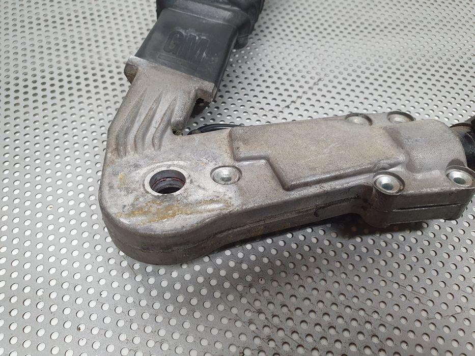 Encaixe de cinto frente direito OPEL Vectra B (36_)