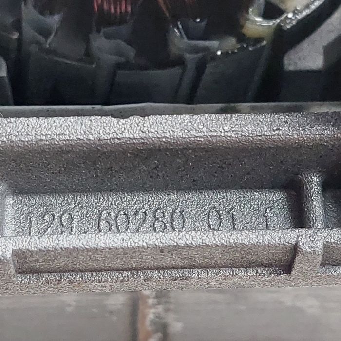 двигатель от стиральной машины Bosch.