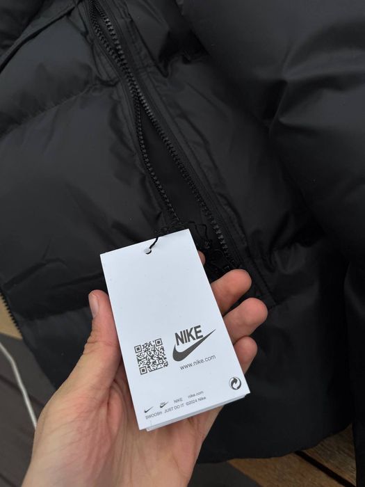 Пуховик Nike Storm Fit пуховик найк