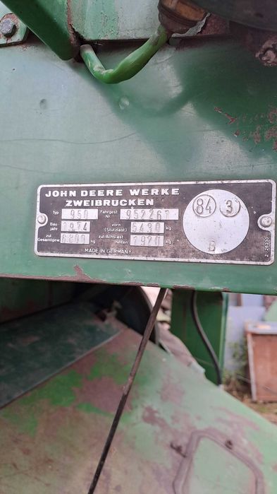 Продам комбайн John Deere 950.