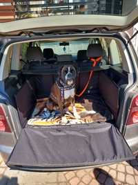 Fotel ochraniacz do samochodu dla psa bagażnik