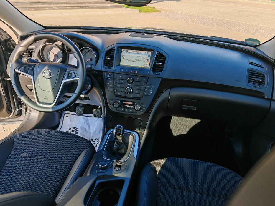 Opel Insignia 2.0 / xenon / navi / pdc / ecoflex / import Niemcy