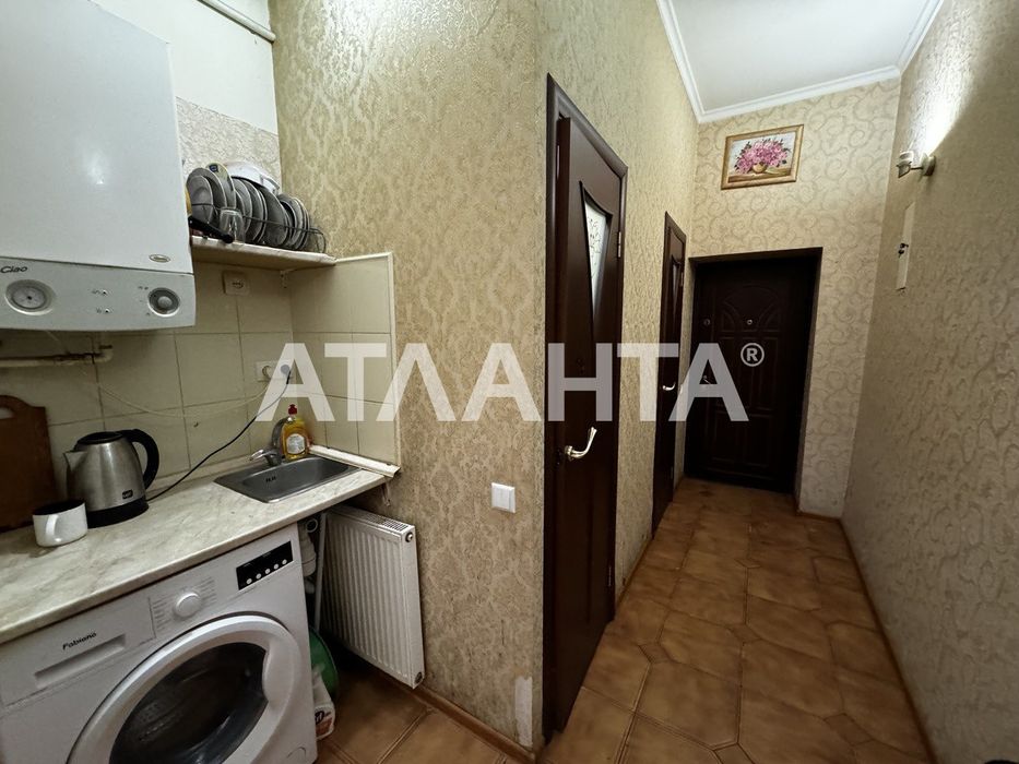 Продаж 1-но кімнатної квартири по вулиці Кониського