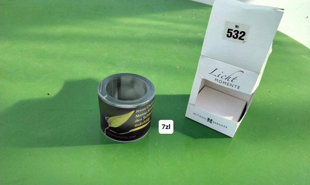 Haki do zabezpieczania ładunków w ciężarówkach.