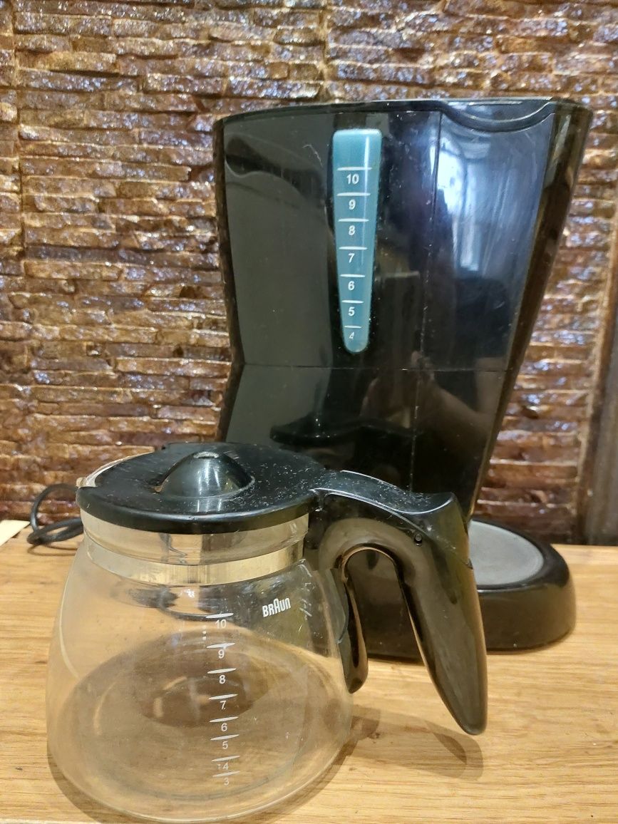 Кофеварка капельная  Braun 10 чашек